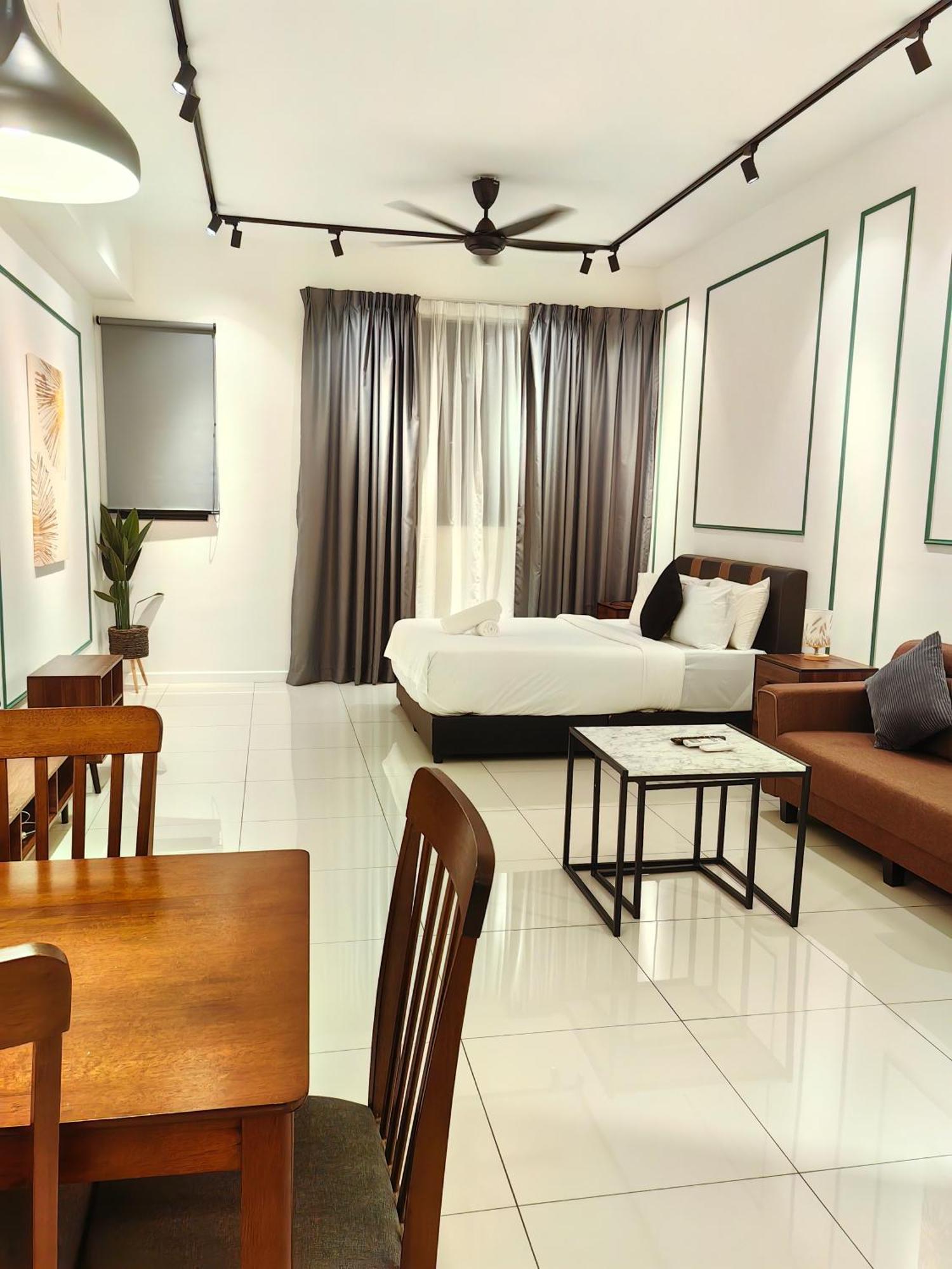 Chambers Residence Klcc By Purple Orchid クアラルンプール エクステリア 写真