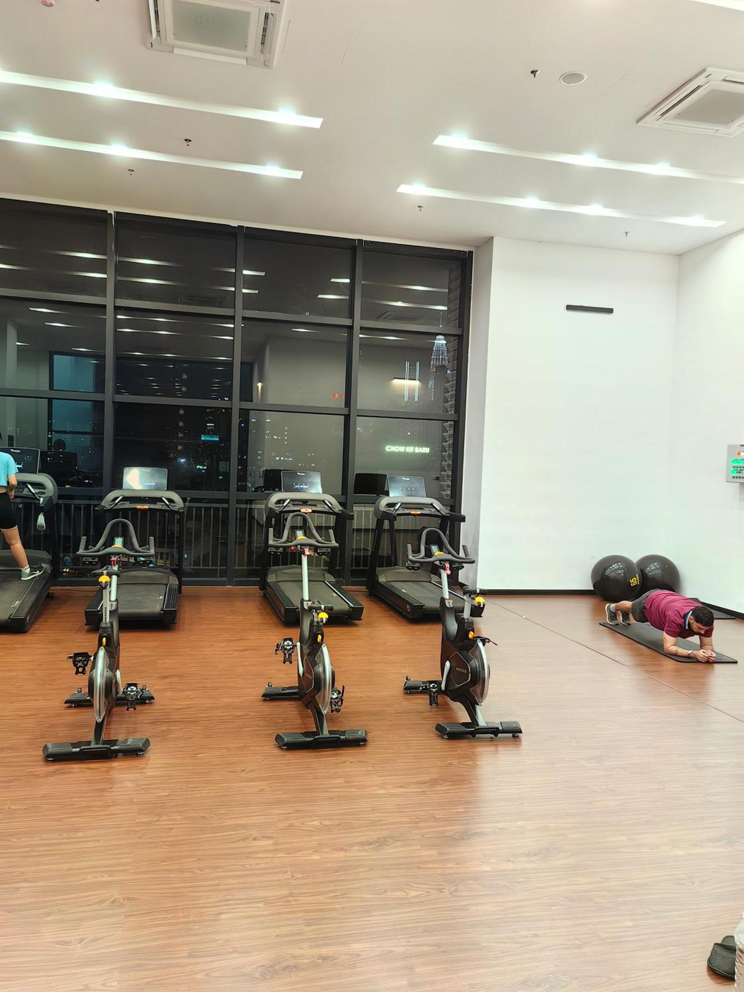 Chambers Residence Klcc By Purple Orchid クアラルンプール エクステリア 写真